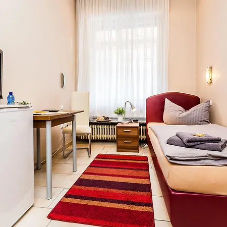 Schütze Superior Hotel