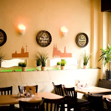 호텔 Schuetze Superior Hürth