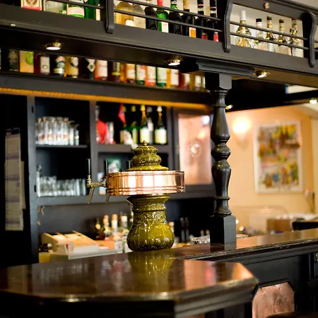 Schuetze Superior Hürth