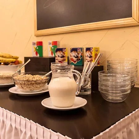 Schütze Superior Hotel 2*