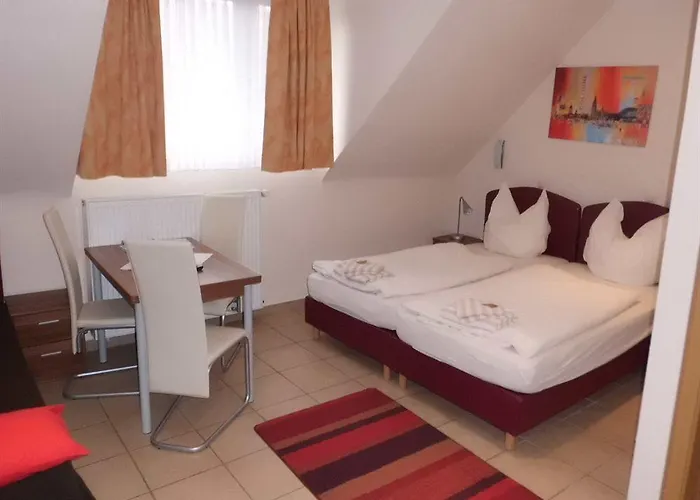 Schuetze Superior Hotel