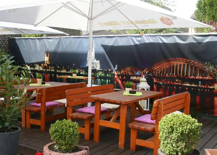 Schuetze Superior Hotel