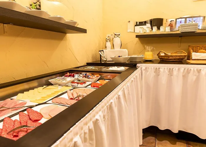 Schuetze Superior Hürth